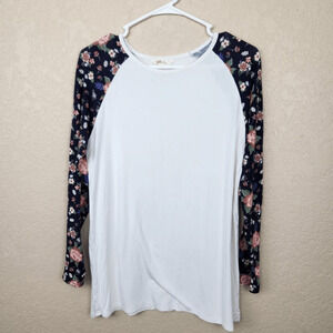 Matilda Jane Rose Floral Print 3/4 Raglan Tee Size Medium (2948)